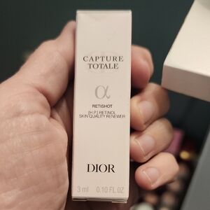 Dior Capture Totale Retishot Skincare
